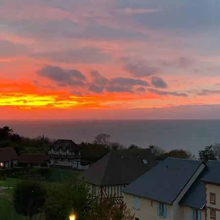 Trouville-Apt rénové-Balcon magnifique vue mer Extérieur photo